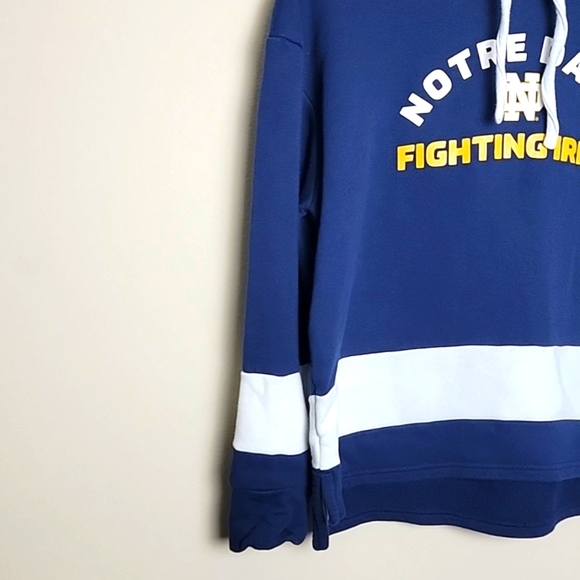 Women Notre Dame University Hoodie - Picture 3 of 6